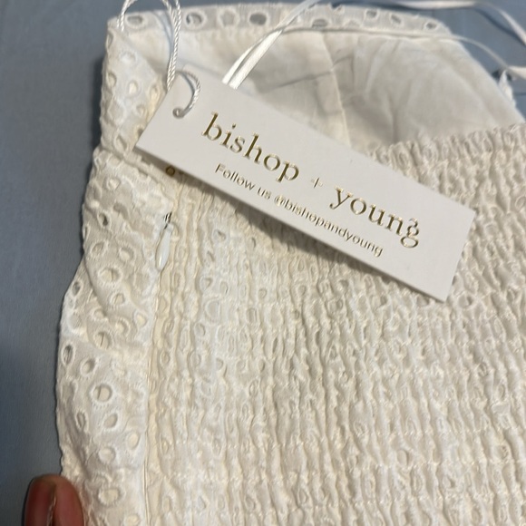 Bishop and young juniors top. - Picture 6 of 7